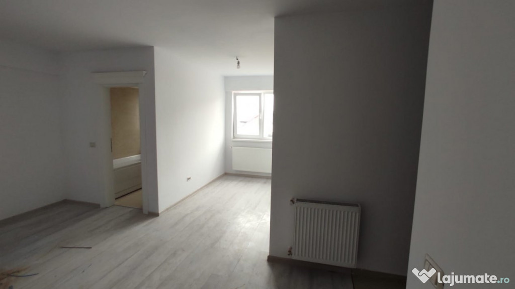 APARTAMENT 1 CAMERA, BLOC NOU, INTABULAT