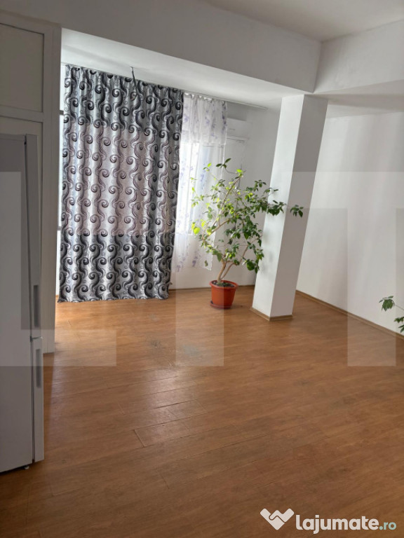 Studio 34 mp utili + balcon 4 mp, etaj 3/3, zona Sălaj –