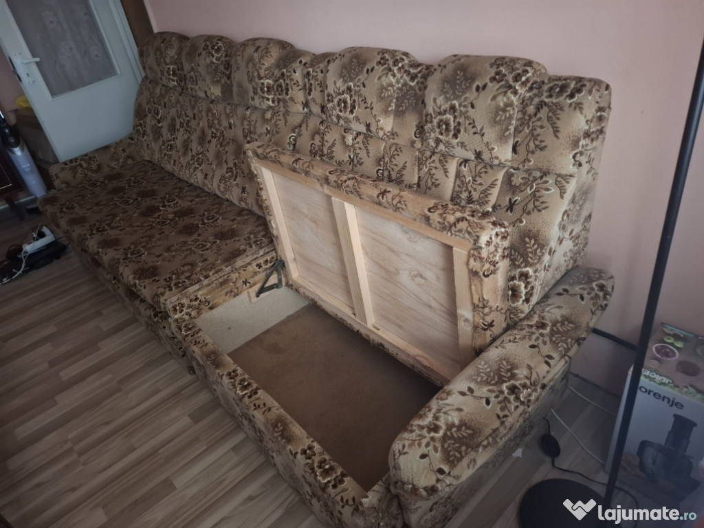Vând canapea extensibila cu lada de depozitare