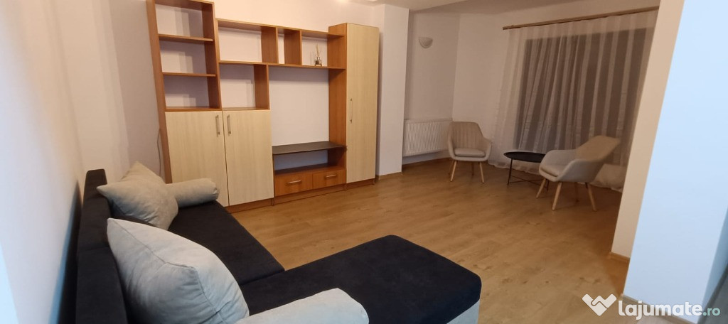 Închiriere ap. 3 camere, 74 mp, proaspăt renovat, cu intrare separata