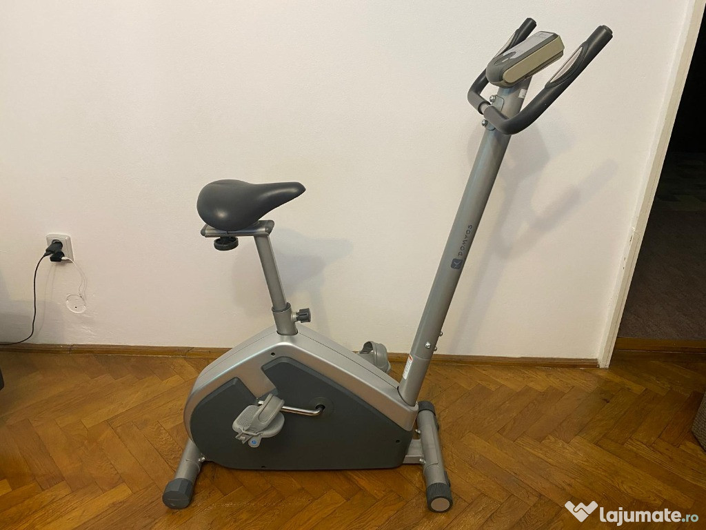 Bicicleta fitness magnetica Domyos pt slabit, tonifiat