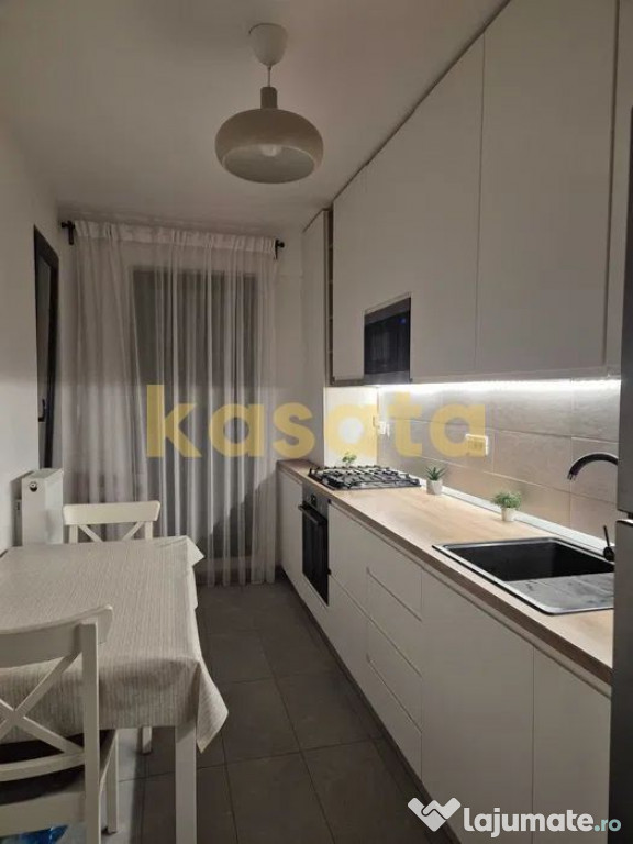 Apartament 2 camere | Uverturii | Parcare inclusă | Prim...