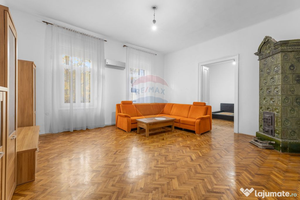 Casă spațioasă de închiriat pe Malul Mureșului