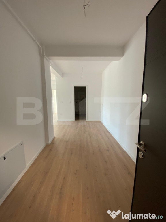 Apartament modern cu 3 camere –parter înalt, bloc nou, pa