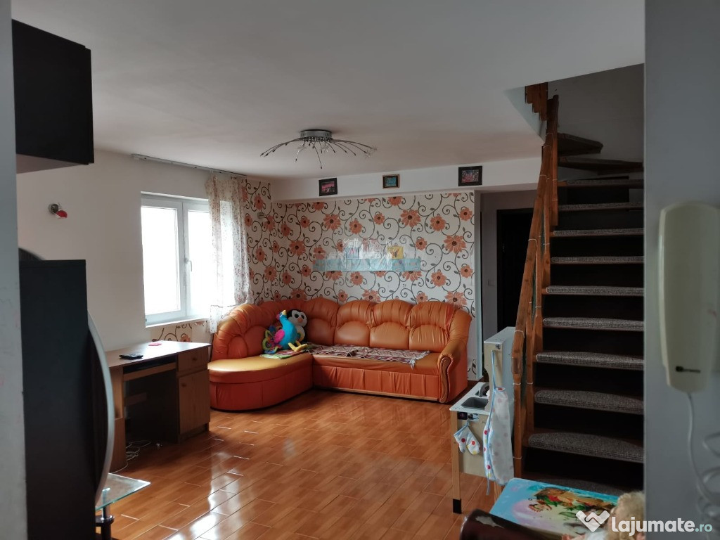 Apartament tip duplex (etaj 5 + mansardă), 4 camere, Berceni