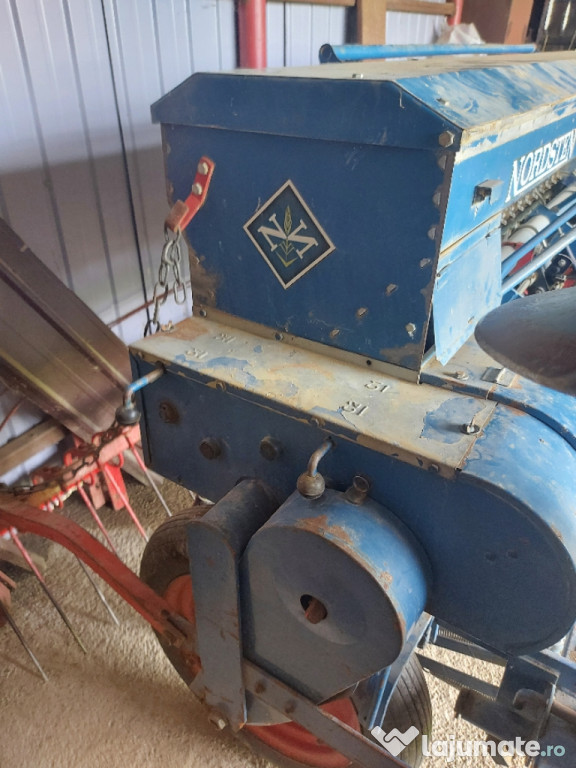 Semănătoare paioase