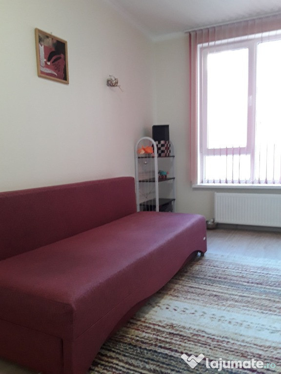 Garsoniera de inchiriat in zona 23 August