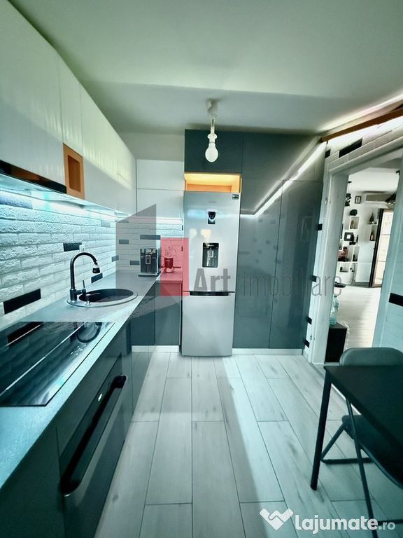 Vand Apartament 3 camere cu parcare inclusa Militari