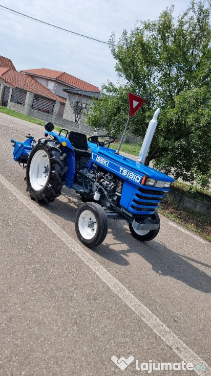Tractor ISEKI de 19 Cai Putere cu Remorca si Freza