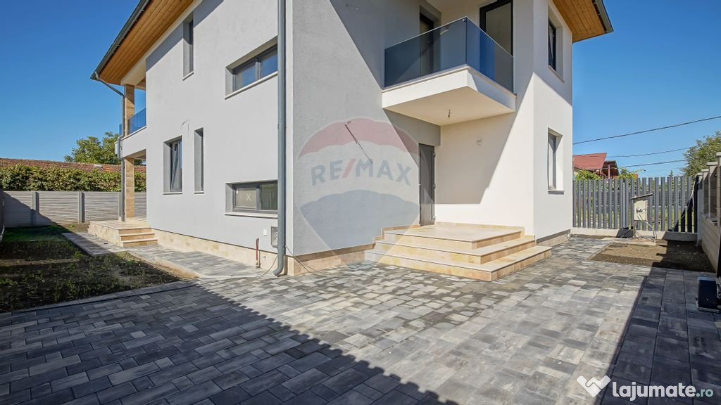 Casă / Vilă cu 5 camere de vânzare