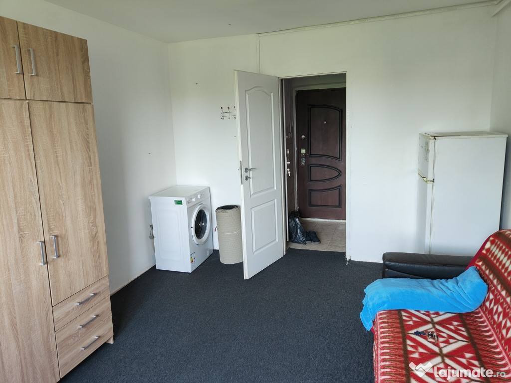 Vând garsonieră iosefin