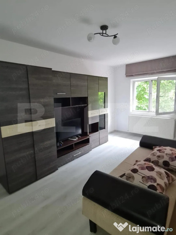 Apartament 3 camere, 60 mp, zona Palas Mall