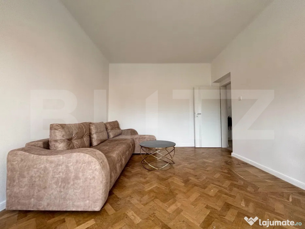 Apartament de 3 camere, 64 mp, zona Centrală