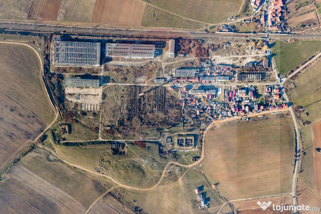 Teren industrial Orastie 13,5 ha cu hale fosta platforma ...