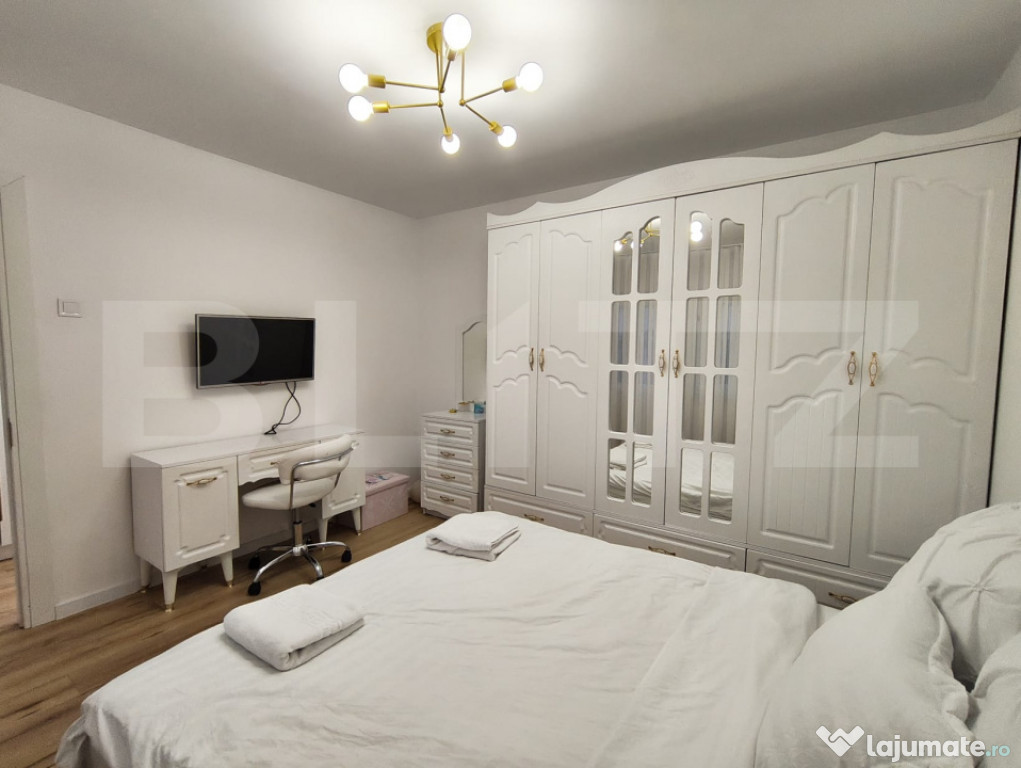 Apartament spatios, 3 camere, 2 bai, 2 balcoane, Rogerius ??