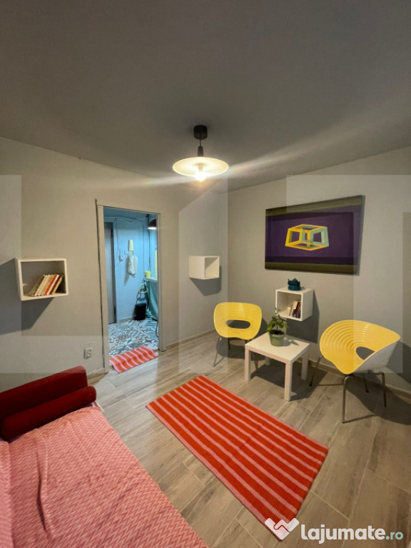 Garsoniera de vanzare, 17 mp, zona Complex Studentesc