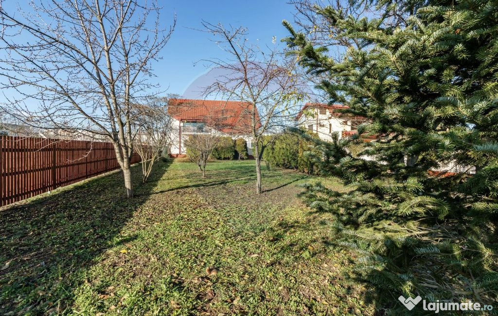 Casă / Vilă în centrul orasului Buftea, autobuz, hiper...