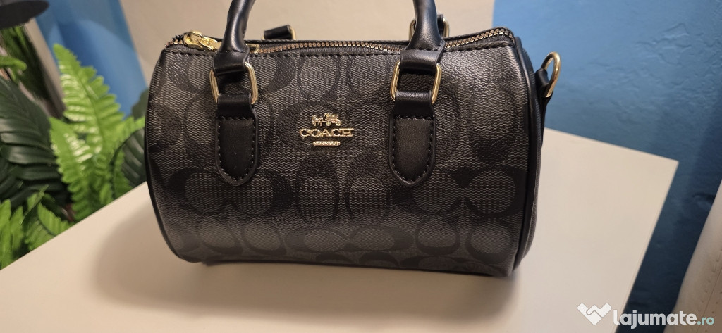 Geanta coach de culoare neagra premium