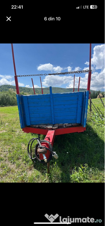 Vand Remorca pe o axa