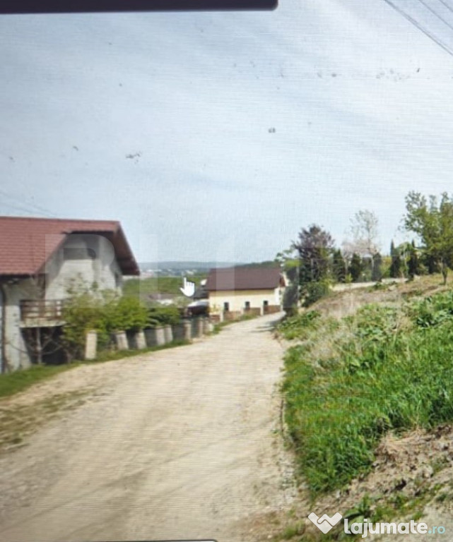 Teren intravilan 596 mp, Hlicea, toate utilitatile