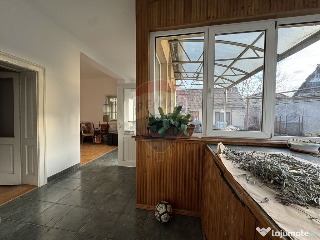 Casă pe un nivel pe str. Plevnei