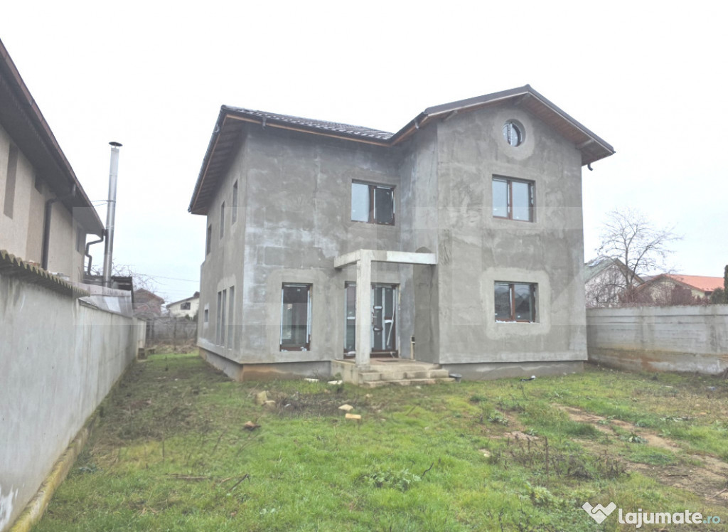 Casă modernă, eficient compartimentată, în Târgoviște