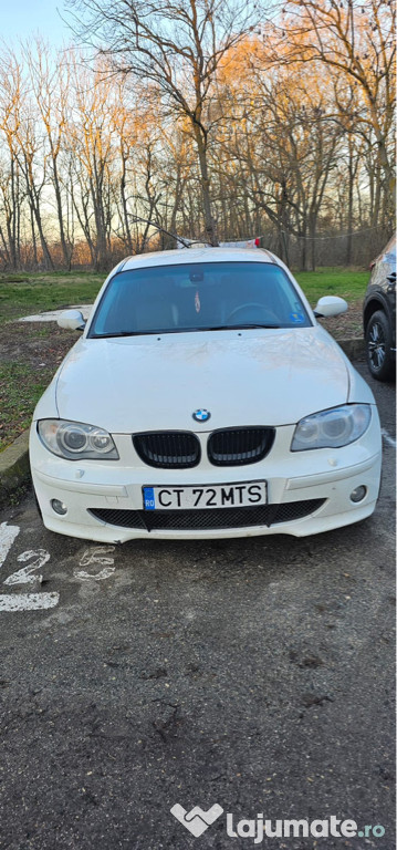 Vând BMW Seria 1 an 2006