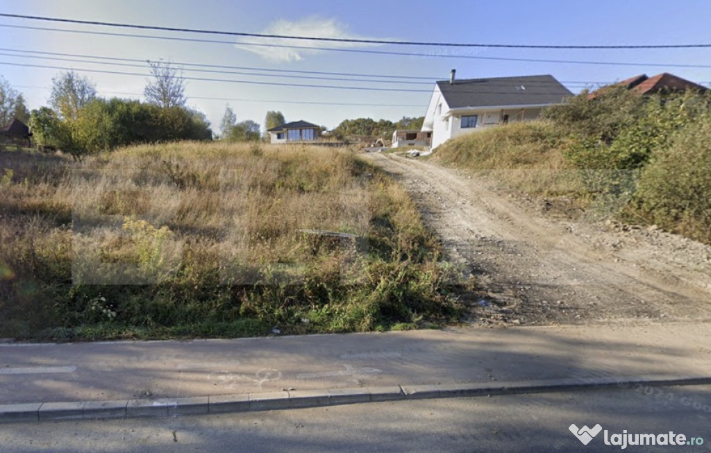 Teren intravilan, 5 ari cu fundație, casa pregătită, zona