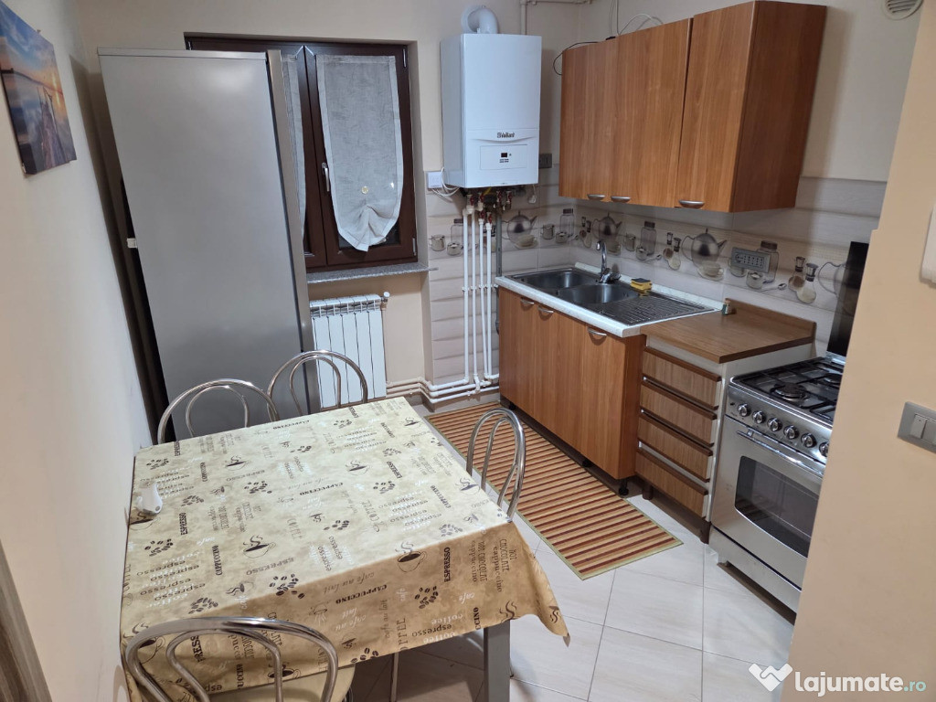 Inchiriez apartament cu 2 camere in Deva, ultracentral, Piata, et 3
