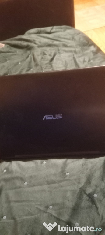 Leptop ASUS Windows 10 încărcătorul lui