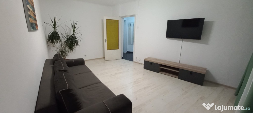 Apartament 2 camere de inchiriat Rahova/Salaj