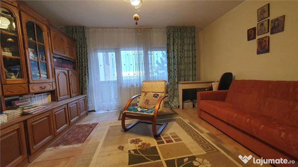 Apartament generos - 3 camere - 87 mp - etaj 2 - Obcini