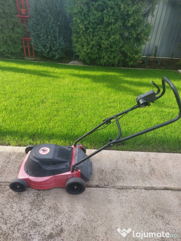 Masina electrica de tuns iarba 1300W