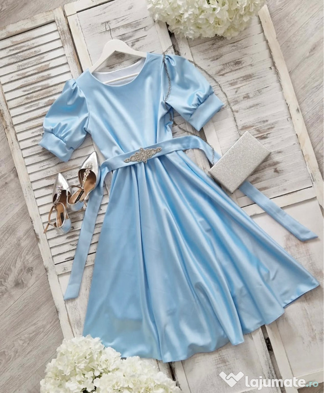 Rochie mar S merge si la M