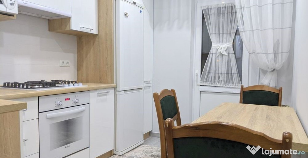 Garsoniera zona Titan