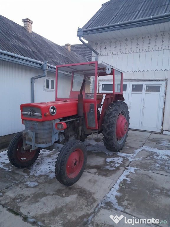 Tractor Massey Ferguson si utilizaje