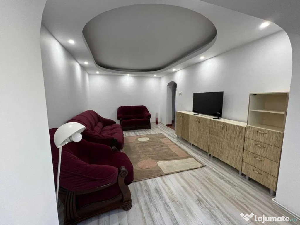 Apartament 3 camere D, in Centru Civic, Mall Moldova