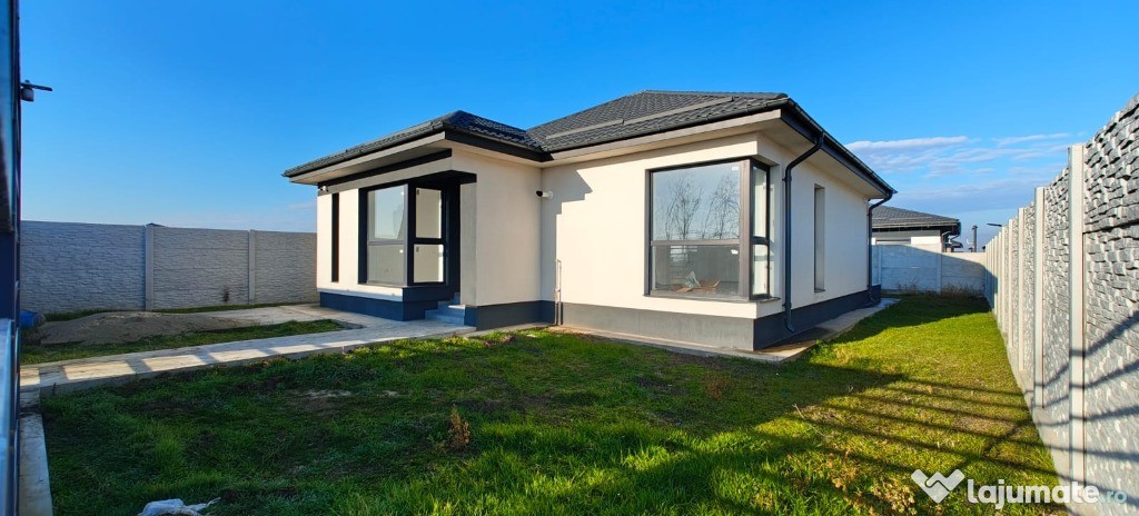 Casa individuala parter || 3 camere 2 bai || teren 376mp