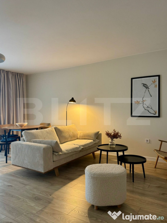 OPORTUNITATE! 2 Camere | Balcon 13 mp | Zona Vivo