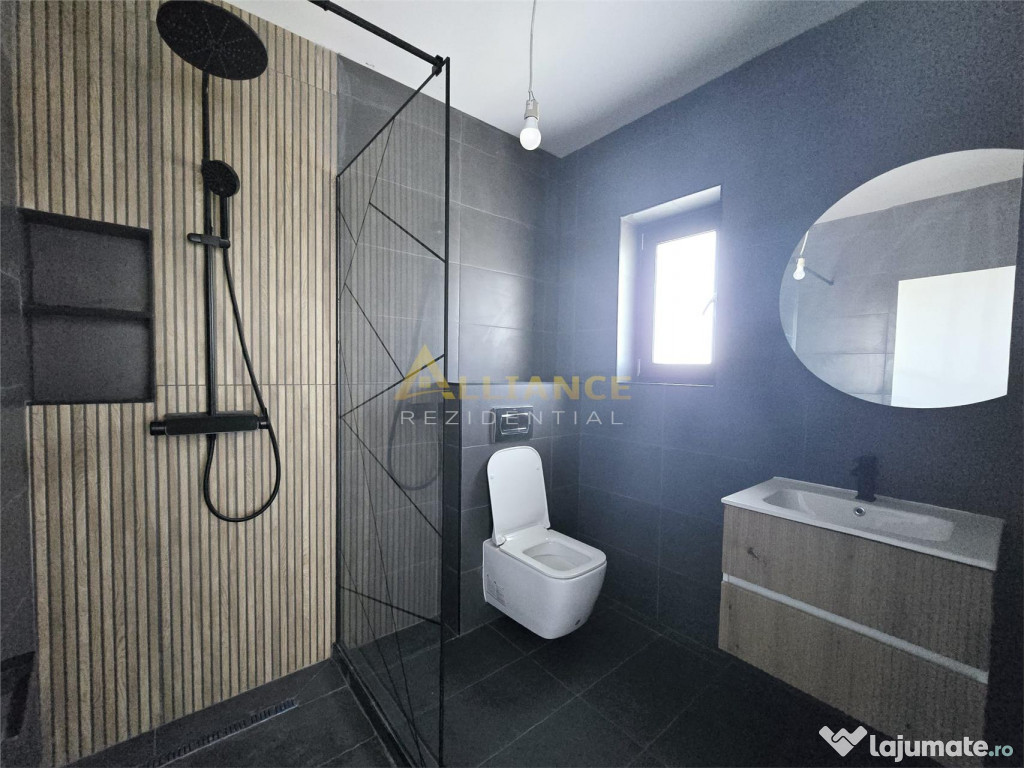 Vila individuala- 4 camere - 3 bai - pod - beci - 500m de ST