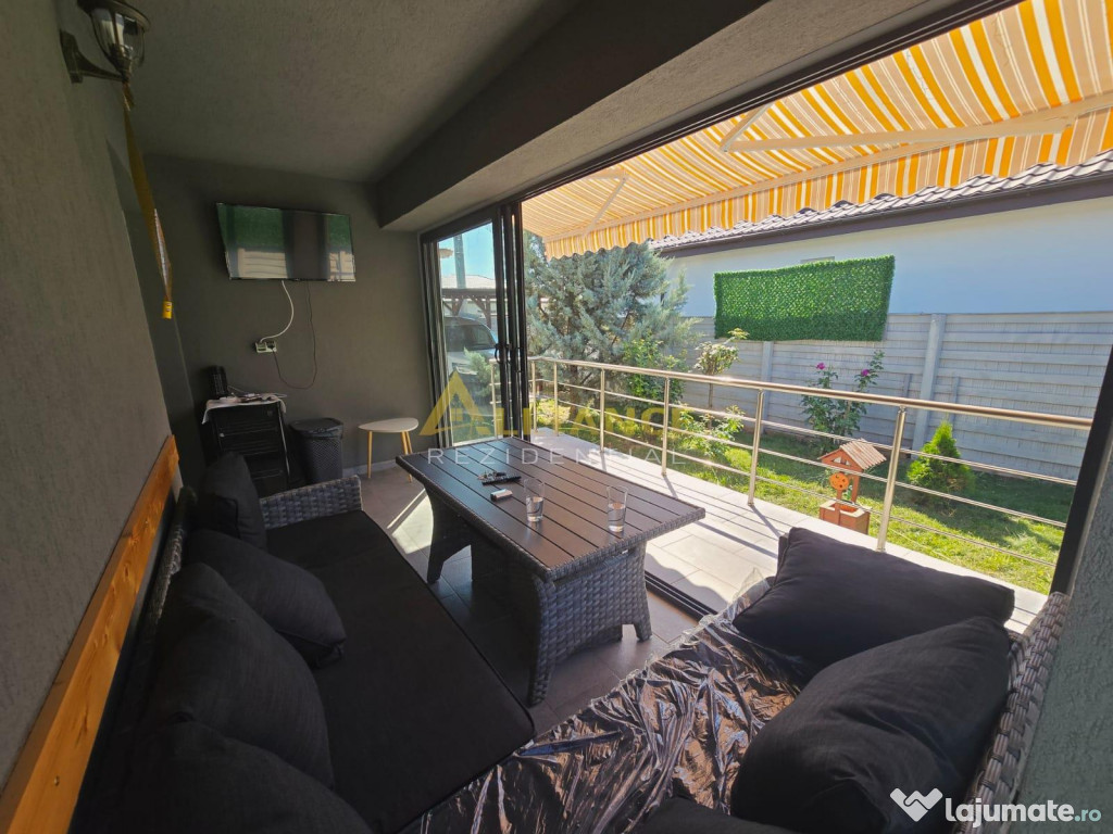 Casa mobilata si utilata - 3 camere- panouri solare baterii