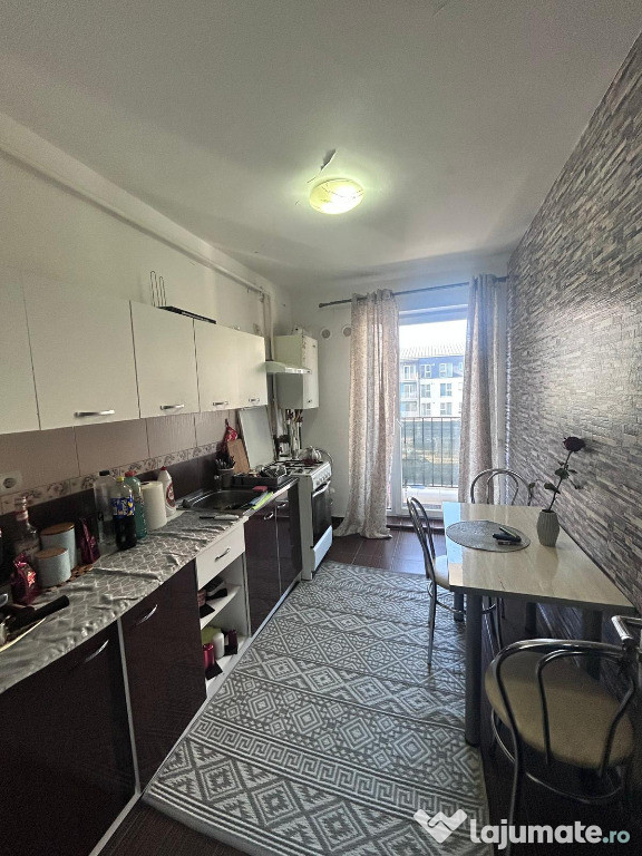 COMISION 0% Apartament zona centrala Floresti!!