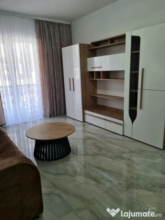 Apartament cu doua camere nou de închiriat