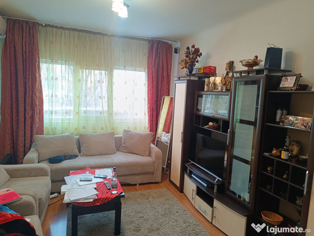 2 CAMERE NERVA TRAIAN