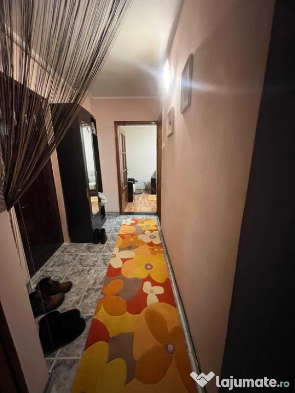 Apartament Cu 2 Camere Decomandate Zona Burdujeni - Cuza Voda 2