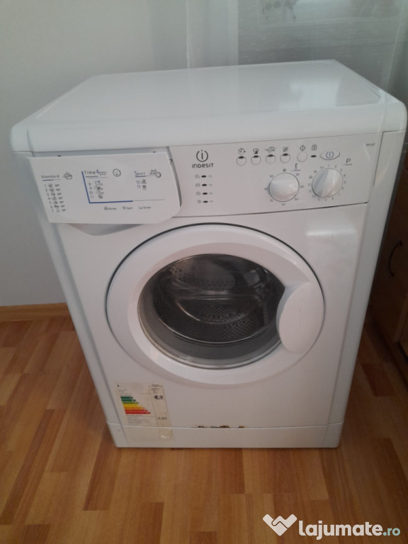 Mașină de spălat