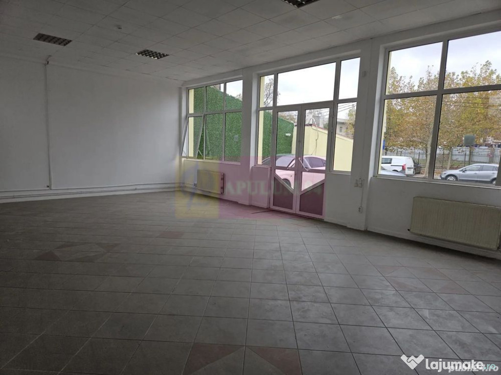 Spatiu de inchiriat sec 3