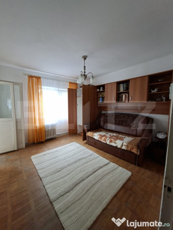 Apartament 2 camere luminos, cu farmec clasic