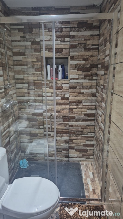 Vând Apartament cu 2 camere Aleea Romanilor Bl.6