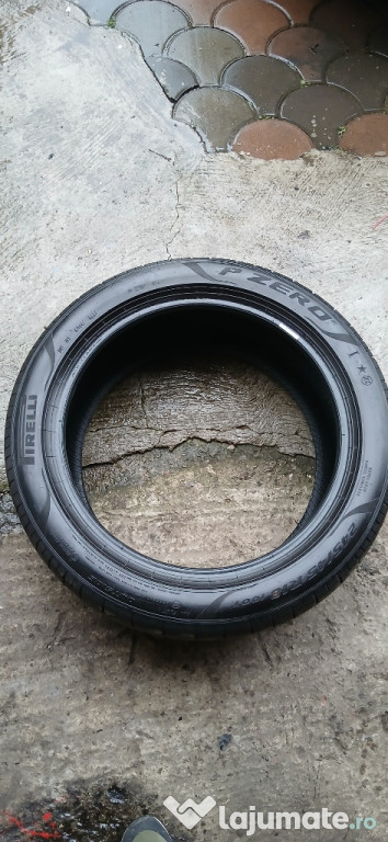 245 45 R18 Pirelli
